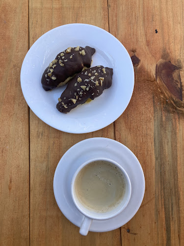 Opinii despre KOSMOS în Col. del Sacramento - Gastronomía y hostelería