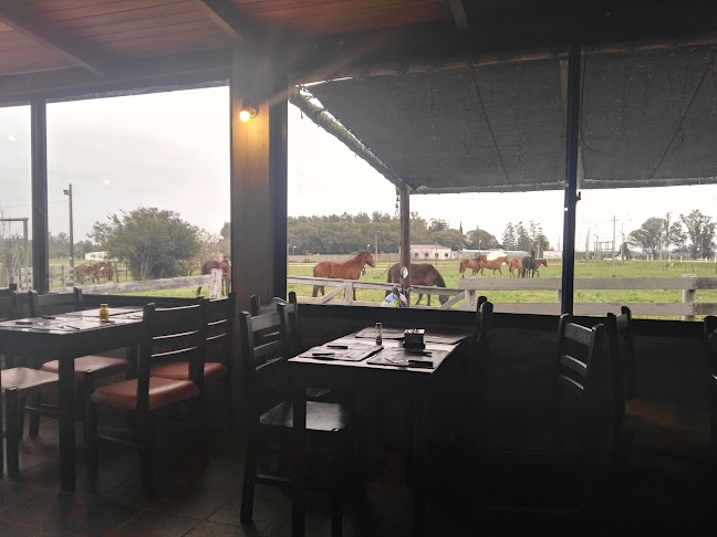 Parrilla Restaurant - La Caleta - Gastronomía y hostelería