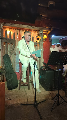 El Reencuentro Resto Pub - San Carlos