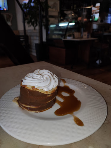 Florida 898 Café Bistró - Maldonado