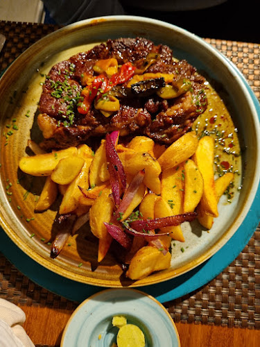 Comentarii opinii despre LIFE BISTRO