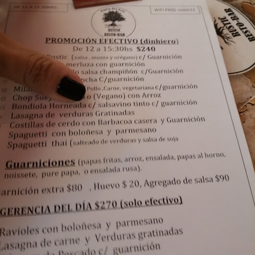 Rustic resto bar - Punta del Este