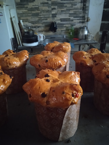 Opinii despre Panaderia Uruguay în Salto - Gastronomía y hostelería