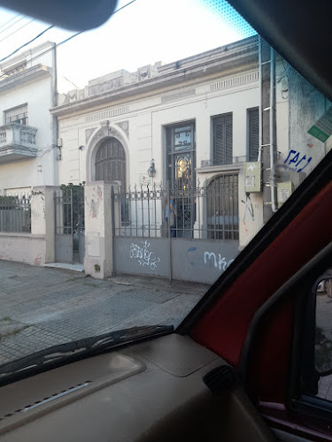 Panadería y Confitería El Piñón - Montevideo