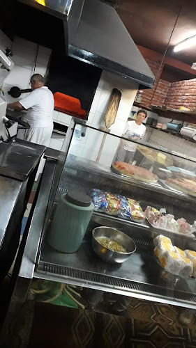 Opinii despre Pizzería RAMCER în Montevideo - Gastronomía y hostelería