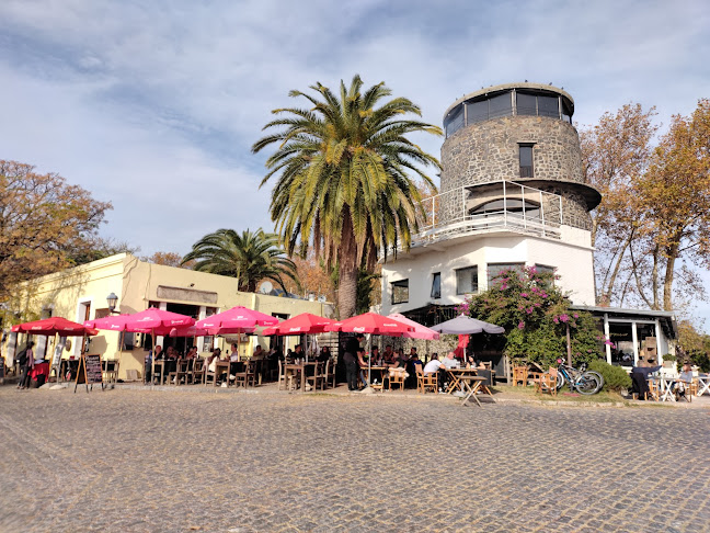 Gral. Flores 19, 70000 Col. del Sacramento, Departamento de Colonia