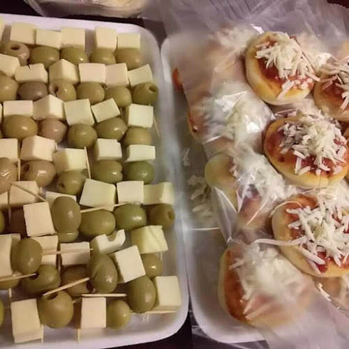 Opinii despre Pizzería Adonai în La Paz - Gastronomía y hostelería