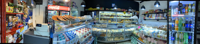 Comentarii opinii despre Panadería Aires Puros