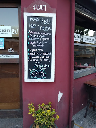 Opinii despre Nuevo Alcalá în Montevideo - Gastronomía y hostelería