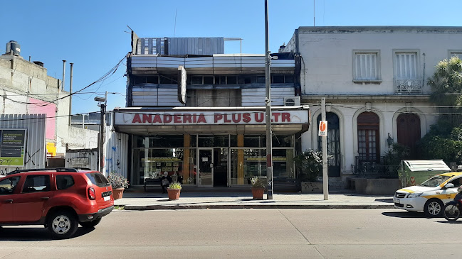 Panadería Plus Ultra - Gastronomía y hostelería