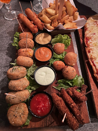 Jardín Cervecero Pinar - Gastronomía y hostelería