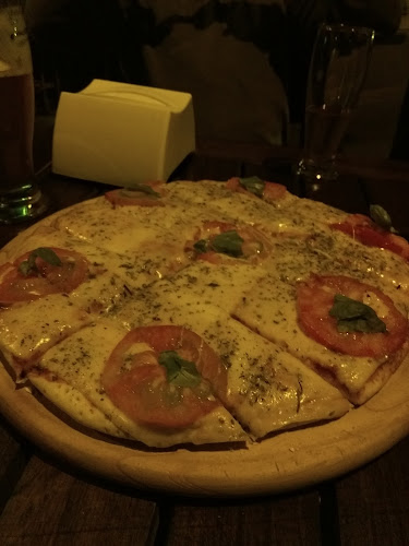 Ennis Irish Pub - Gastronomía y hostelería