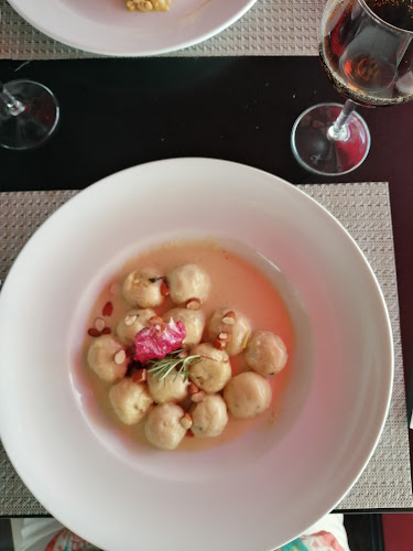 Comentarii opinii despre Isidora