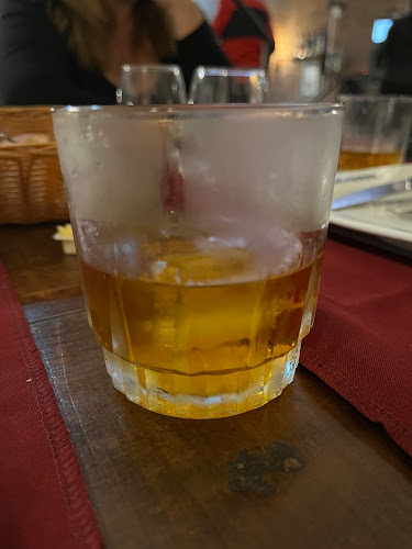 Gardel Restaurante e Parrillada - Gastronomía y hostelería