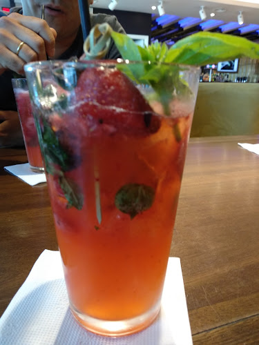 Comentarii opinii despre Hard Rock Cafe Montevideo