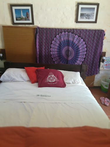 Opinii despre HOSTEL IBIRAPITA LA PALOMA URUGUAY în La Paloma - Gastronomía y hostelería