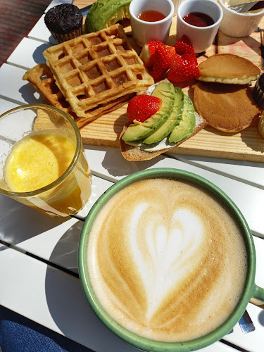 Comentarii opinii despre Villa Elma Café