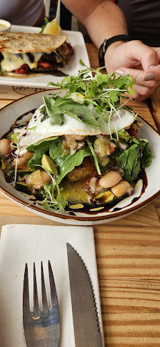 Opinii despre Olivia Restó Snack Bar în Punta del Este - Gastronomía y hostelería