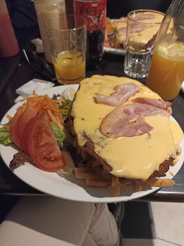 Comentarii opinii despre Fans Café