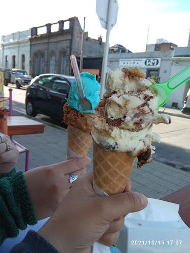 Comentarii opinii despre Heladería Buena Onda