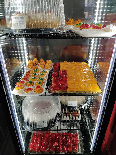 Opinii despre Panadería Nueva Río D'or în Montevideo - Gastronomía y hostelería