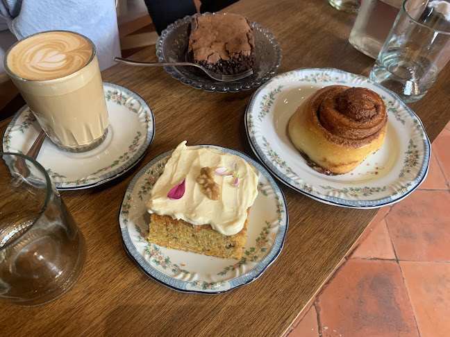 Albertine - Col. del Sacramento