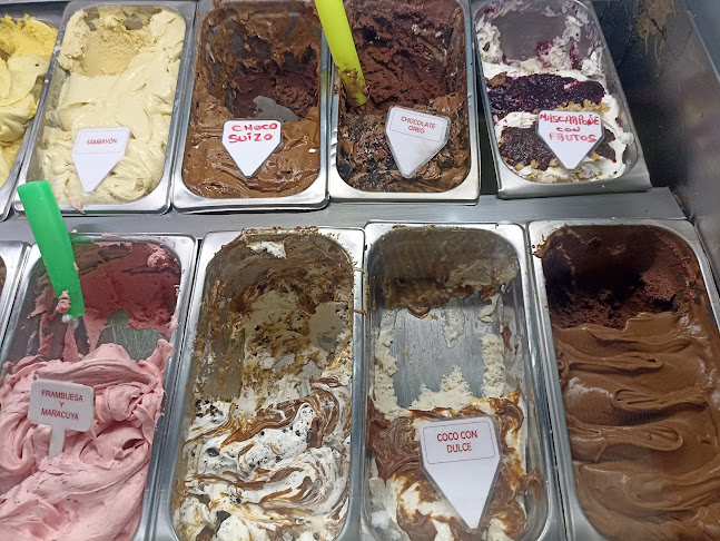 Heladería Cafeteria Artesanal (Mister Máquina)