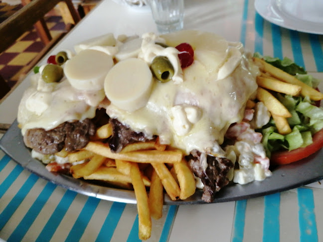 Opinii despre Cafeteria y Restaurante Vila în Young - Gastronomía y hostelería