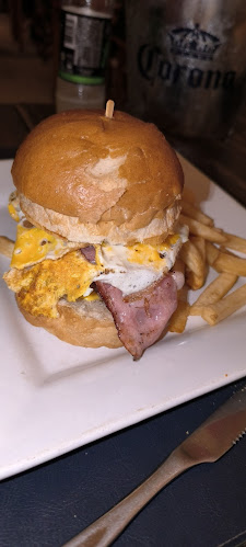 Manantiales Point - La Barra