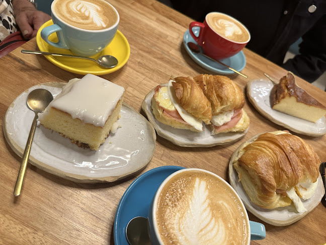 Comentarii opinii despre Café Doré