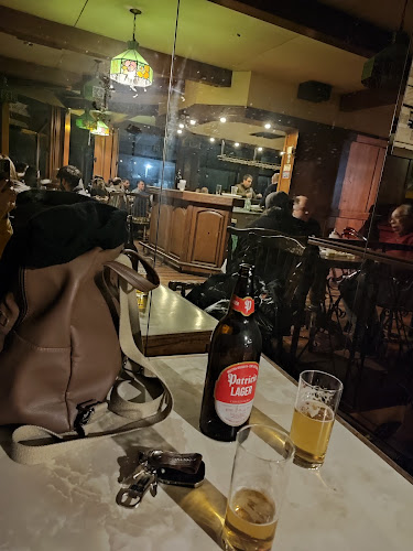 Comentarii opinii despre Jueves 5