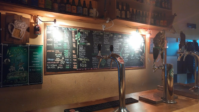 Comentarii opinii despre YAKARÉ BAR