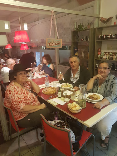 Orlando Pedragosa Sierra esquina Julio Herrera y Reissig local 005, 20000 Punta del Este, Departamento de Maldonado