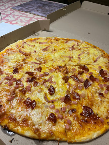 Tony’s Pizza - Gastronomía y hostelería