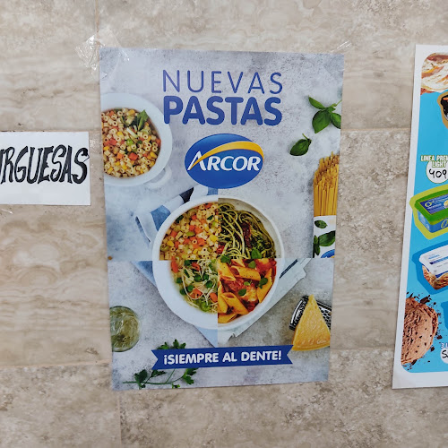 Carmen 51, 70100 Carmelo, Departamento de Colonia