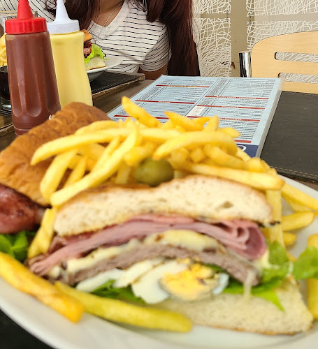 Opinii despre Pizzería Costa Azul în Las Piedras - Gastronomía y hostelería