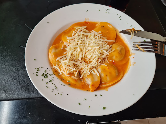 Ituzaingó 222, 70000 Col. del Sacramento, Departamento de Colonia