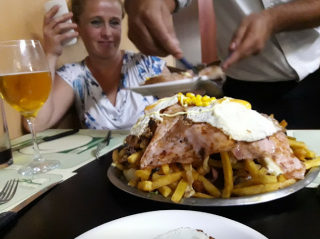 Chivitería El Reloj - Salto