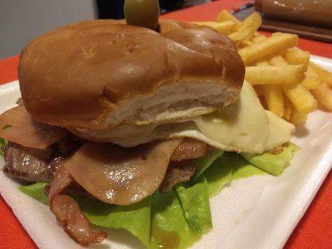 Opinii despre Rotiseria Agualaboca în Salto - Gastronomía y hostelería