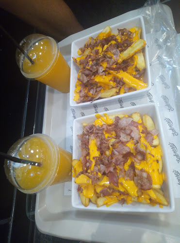 Opinii despre Sabroso - Helados, Jugos Naturales y Comida Rápida în Salto - Gastronomía y hostelería