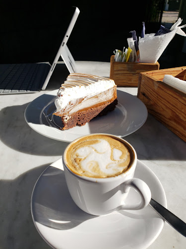 La Linda Panadería y Café