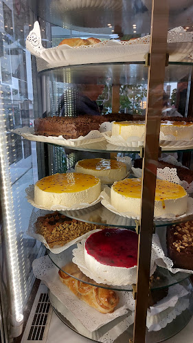 Av. Brasil 3090, 11300 Montevideo, Departamento de Montevideo