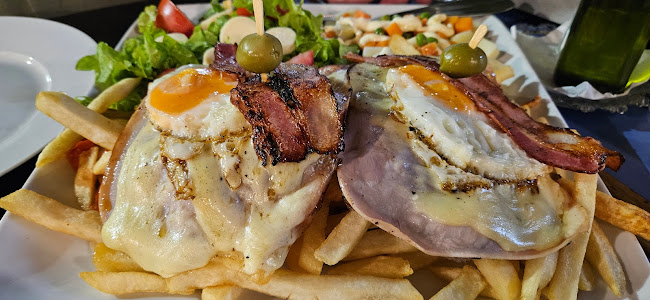 Opinii despre El Palacio în Col. del Sacramento - Gastronomía y hostelería