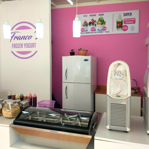 Franco's Frozen Yogurt - Punta del Este