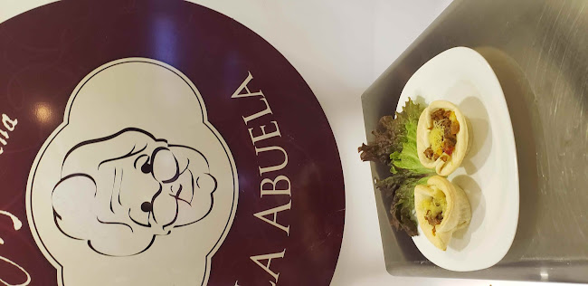 L terra 2220 local 27y28 y camino Ariel 4626 local 31, 11800 Montevideo