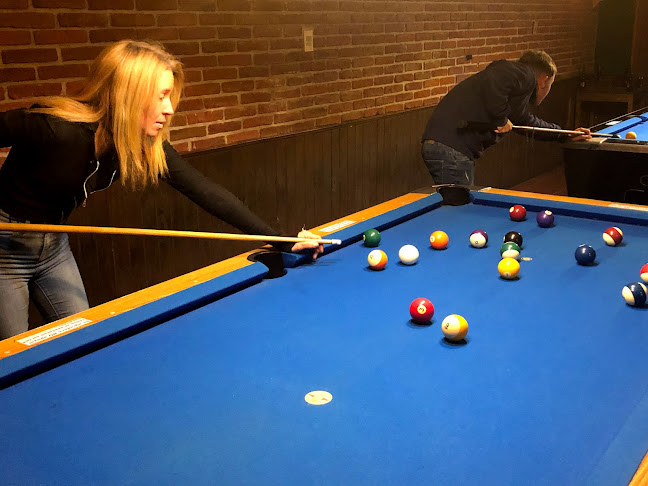 Opinii despre Bar 503 - Nando pool în Montevideo - Gastronomía y hostelería