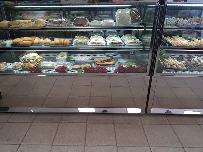 Confiteria La Reina - Gastronomía y hostelería