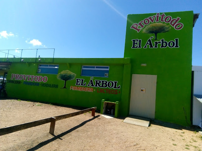 Opinii despre Provitodo El Arbol în Maldonado - Gastronomía y hostelería