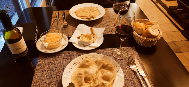 Ituzaingó 222, 70000 Col. del Sacramento, Departamento de Colonia