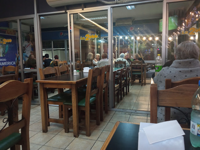 Opinii despre La 2000 în Salto - Gastronomía y hostelería